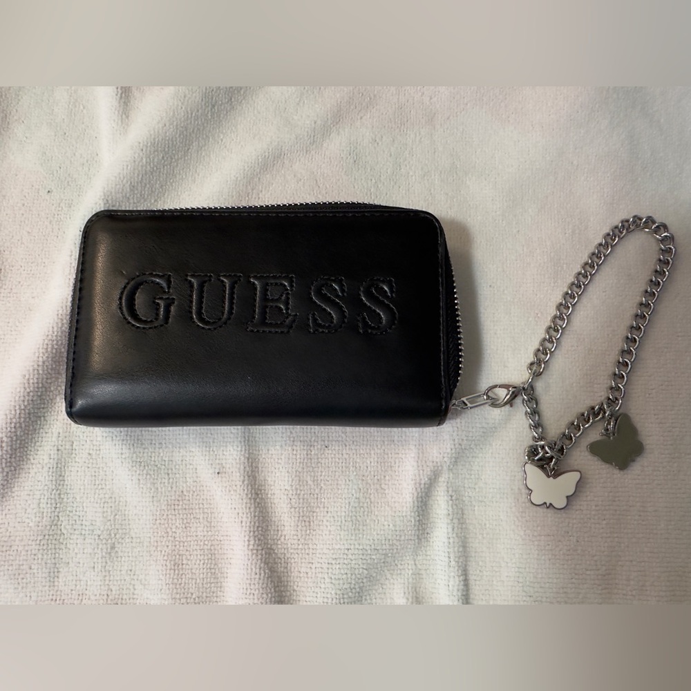 GUESS Black Leather Zip Wallet with Silver Charm Chain